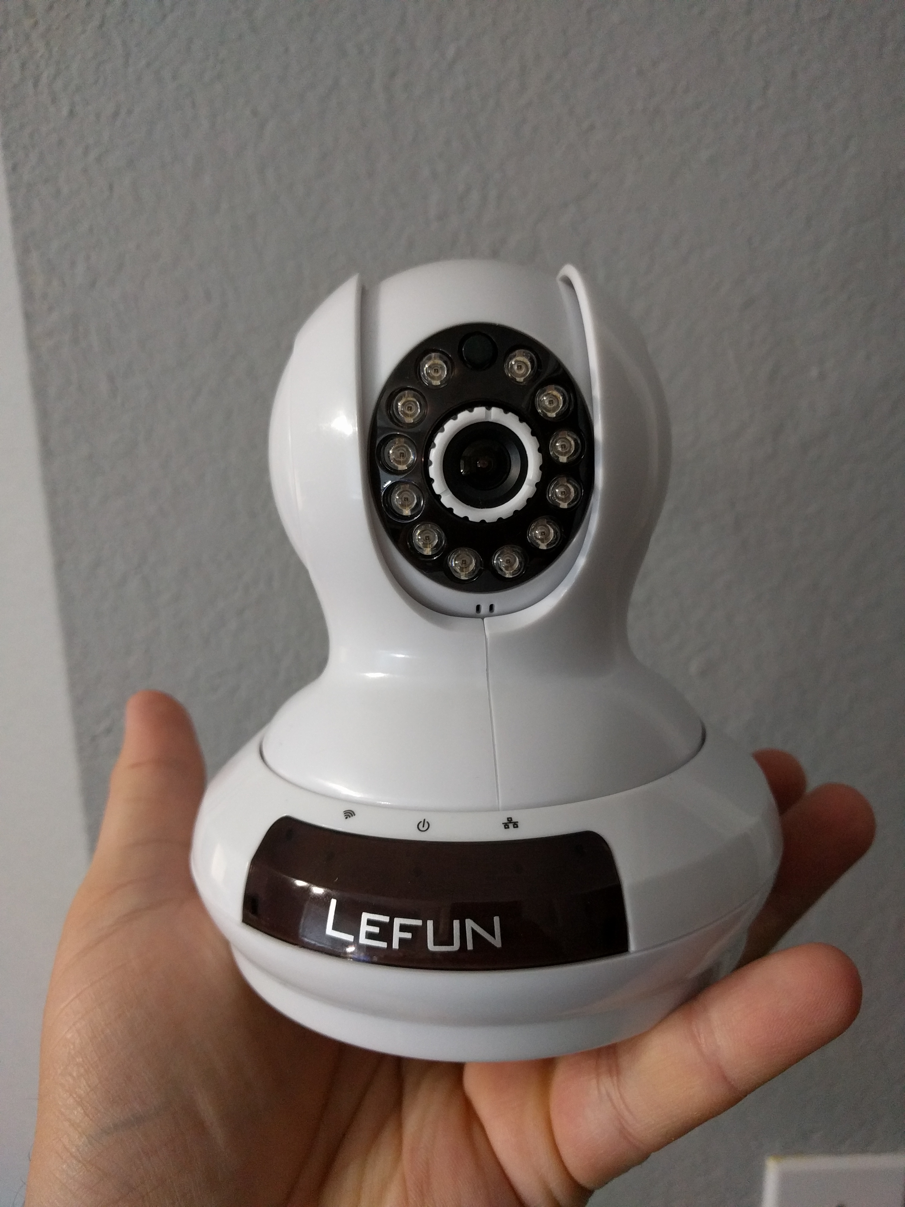 Cloudipcam front.jpg