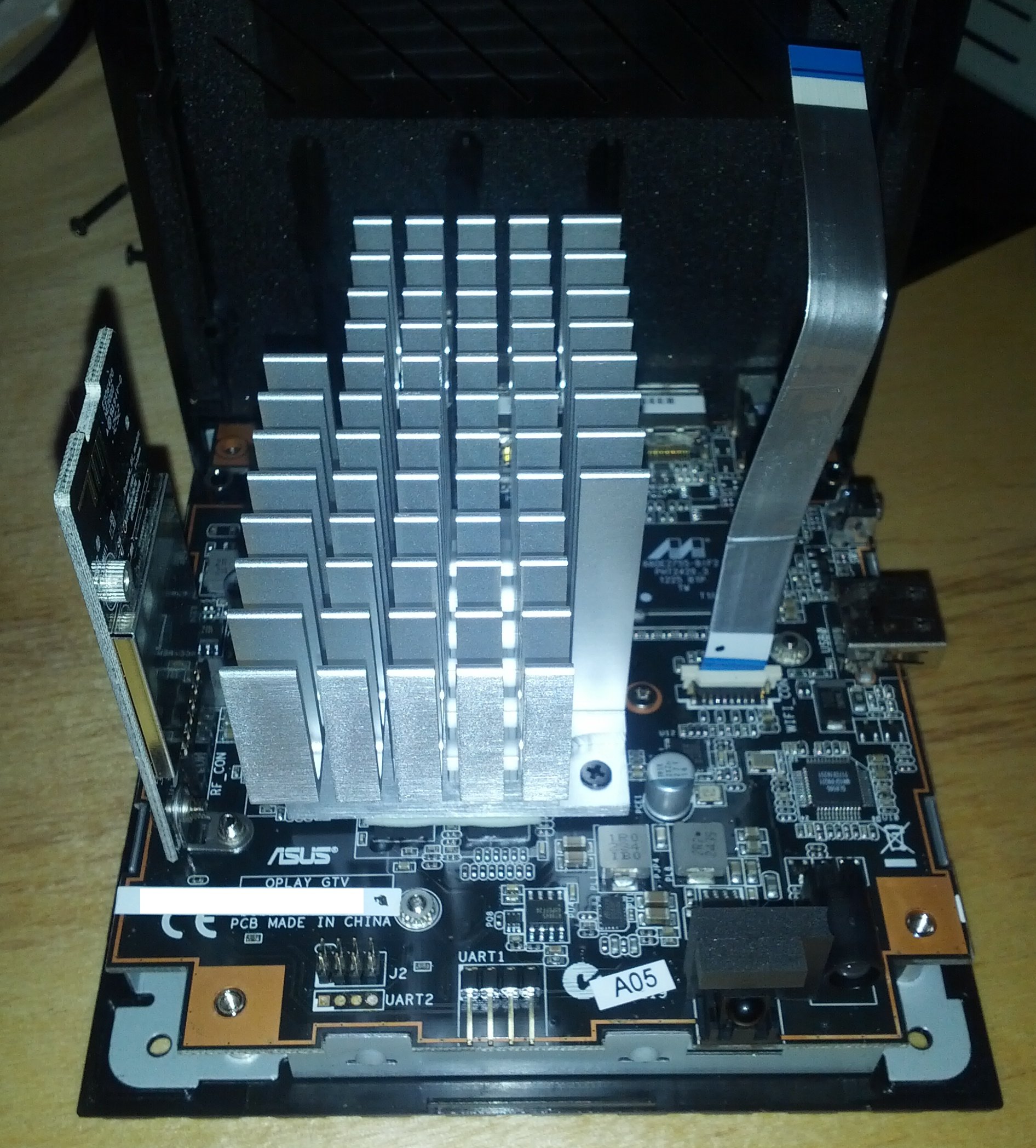 Asus cube teardown12.jpg