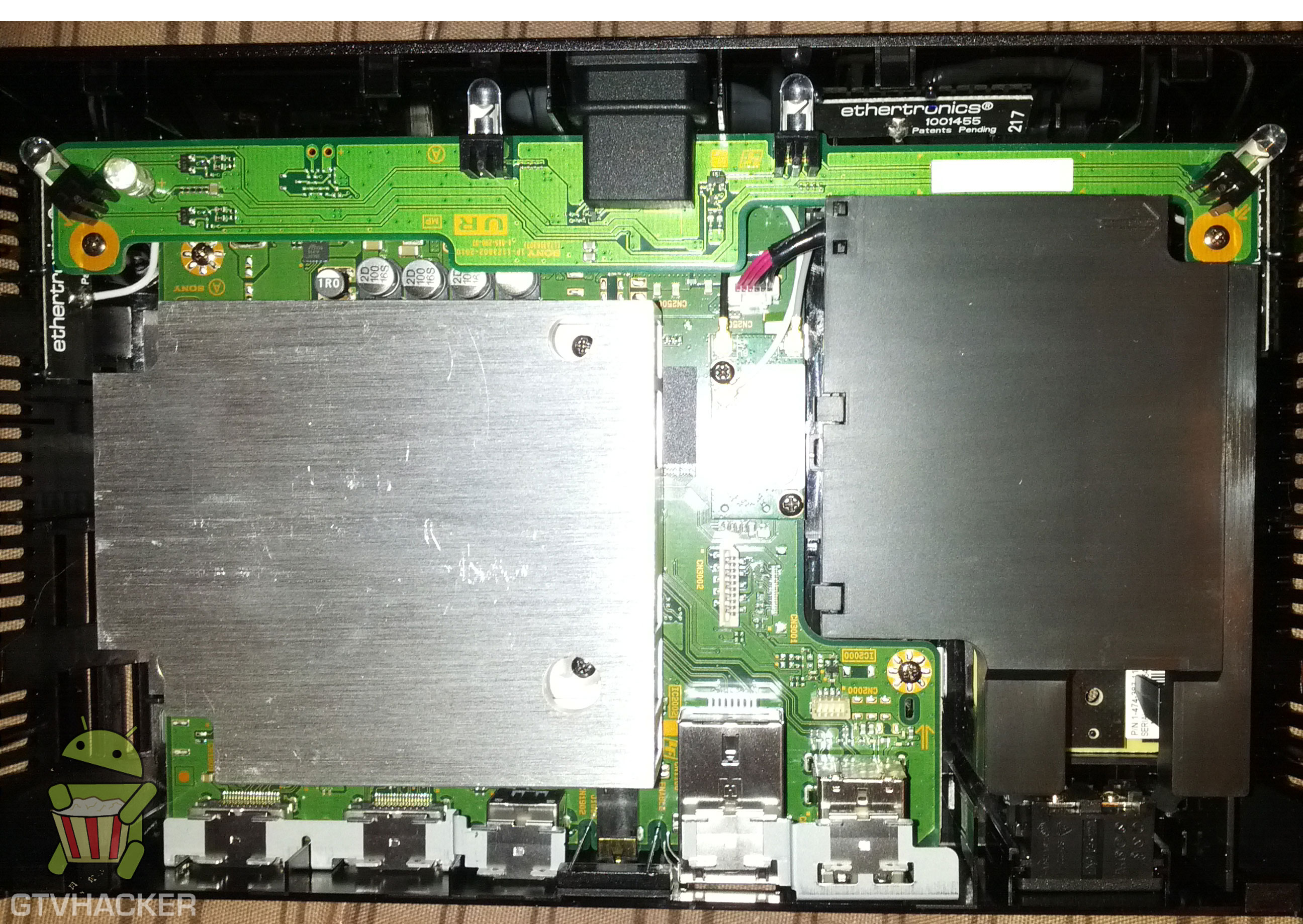 Sony nsz-gs7 top board7.jpg